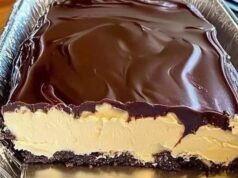 No-Bake Chocolate Eclair Cake – Creamy, Chocolatey, and Effortless