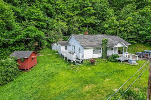 1 2 Cozy Mountain Houses on 21+ Acres. $85,000