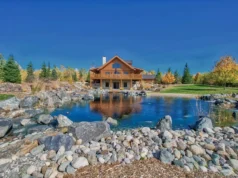 Unwind in Style – 331 Acres of Private Wilderness and Refined Comfort