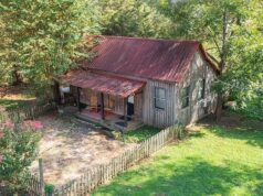 Charming 1900 Cottage on Half an Acre. $140,000