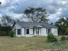 Charming Country Farmhouse on a Spacious Lot