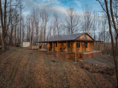 Off-Grid Mountain Retreat