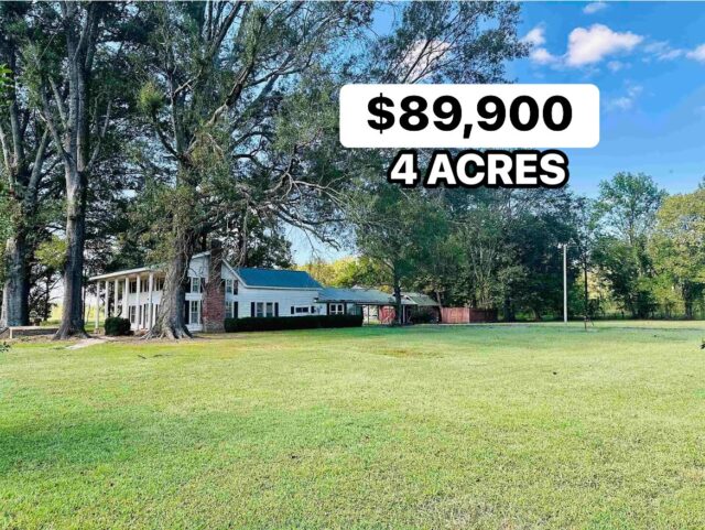Have You Seen this Historic Country Tennessee $89k Home With 4 Acres. 2,684 sq. ft. To see inside, look down below.