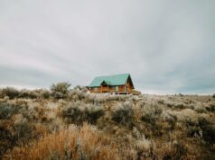 Off-Grid 160-Acre Retreat in Lake County, Oregon