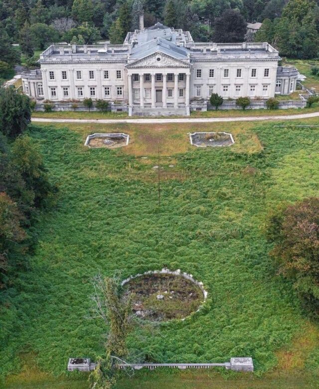 The Titanic of mansions. See the jaw-dropping rooms inside — tap to explore!