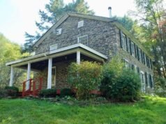Deal of the Day! C. 1860. On 5 1/2 acres in New York. $175,000