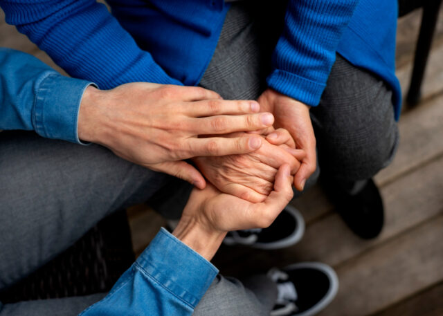 27af0d26ec6dec223b92c26ed888ec32841cd0f6464ec2790c88b61d52dc3e3e