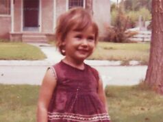 She Was Abandoned, ʀ@ᴘᴇᴅ And ‘Sold’ By Her Mom To An Older Man For $500 – Yet She Went On To Be Hollywood’s Richest And Most Beloved Actresses