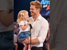 Cute little girl, sweet song