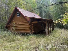 103+ Acre Wilderness Retreat with Log Cabin in Ottawa National Forest