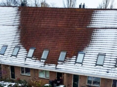 A Snow-Free House and the Reason That Caught Everyone’s Attention