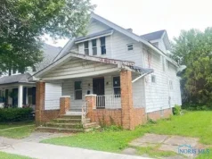 Renovation Opportunity: 3-Bedroom Land Bank Home with Adjacent Lot Included