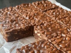 Easy Homemade Crunch Bars You Can Make Without Baking