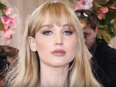 Jennifer Lawrence’s ‘nakd dress’ turns heads at the Golden Globes