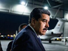 Nicolás Maduro and His Wife Arrive at a New York Airport Following Recent Developments