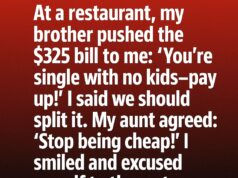 A Family Dinner Check Turned Into an Unexpected Lesson About Respect