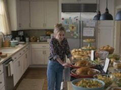My Daughter Cooked for Three Days for My Moms Birthday and One Text Exposed Everything