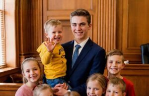 The Secret Hidden Behind the Ornament Box That Saved Eight Orphans From Being Torn Apart