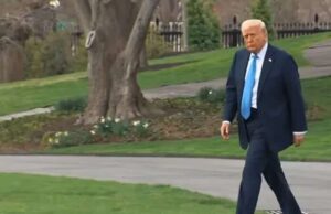 Photo of Trump walking toward Marine One turns heads after people spot detail