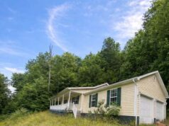 Stunning Hurricane West Virginia Ranch Home Hits Online Auction Blocking Out Densely Packed Neighborhoods With Massive Sprawling Acreage