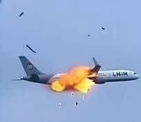 DEVASTATING MID AIR DISASTER AS PASSENGER JET WITH HUNDREDS ONBOARD PLUMMETS FROM THE SKY IN HEARTBREAKING CATASTROPHE