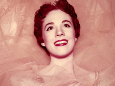 This legendary actress made a rare public appearance at 90!