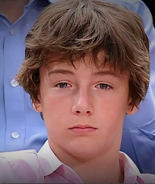 He was only 13 when he lost his STAR mother!!!!