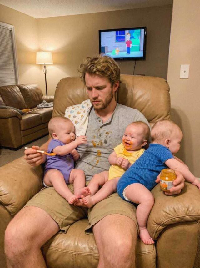 My Wife Left Our Triplets 21 Years Ago for Another Man – On Their Birthday, Three Velvet Boxes Arrived with One Condition